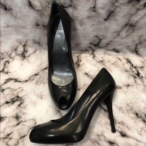 Stuart Weitzman black high heel 10