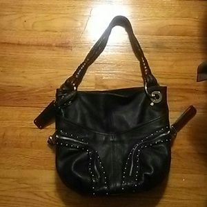 B. Makowsky black leather bag