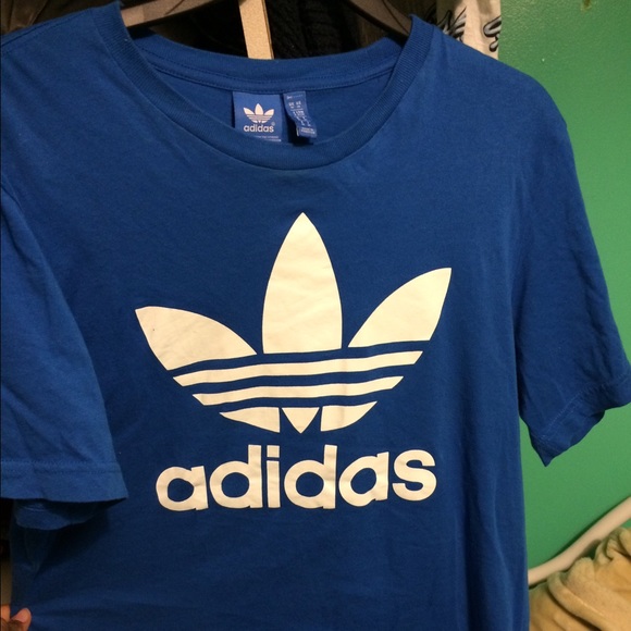 Adidas tee