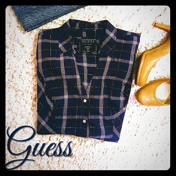 Guess Plaid Vneck Button Up