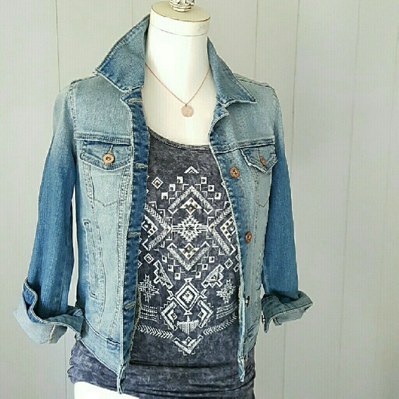 The Paige Top - Picture 5 of 6