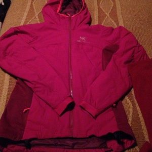 Arcteryx atom