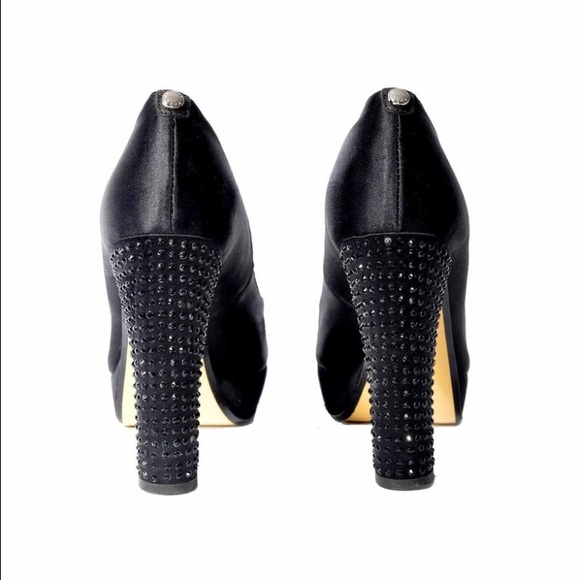 Michael Kors Peep Toe Pumps 4-1/2 - Picture 4 of 8