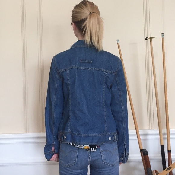 NWOT Cute denim jacket - Picture 2 of 3