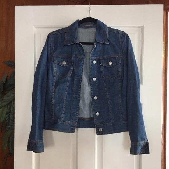 NWOT Cute denim jacket - Picture 3 of 3