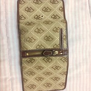SOLD Dooney & Bourke Wallet