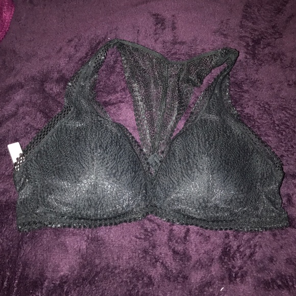 NWT Victoria's Secret black lace bralette