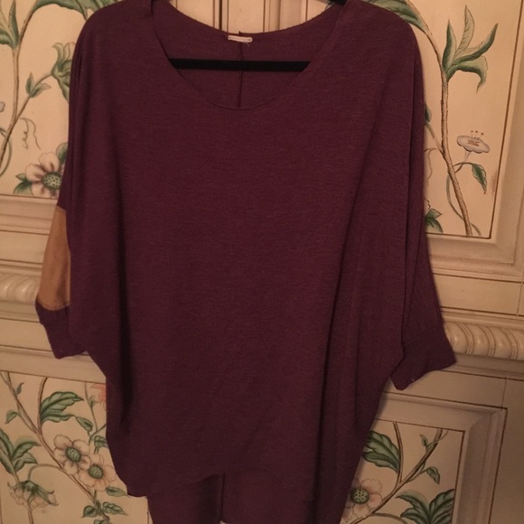 Burgundy oversized sweater