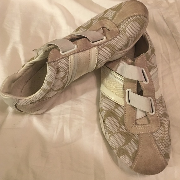 Coach casual shoes