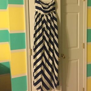 Lulus striped maxi dress Lulus striped maxi dress