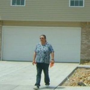 Meet your Posher, E paula