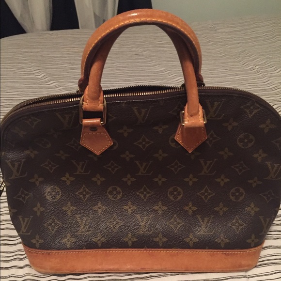 louis vuitton alma mm