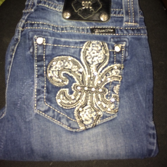 Easy Straight Jeans