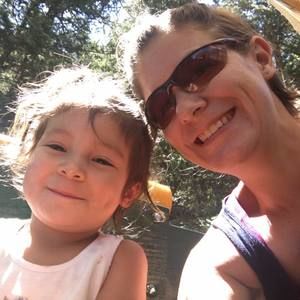 Meet your Posher, Holly