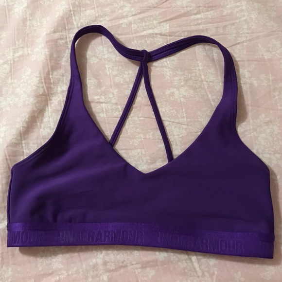 Under Armour sports bra - Picture 1 of 3