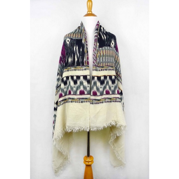 ‼️SALE‼️Beth Western Design Scarf - Picture 2 of 3