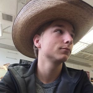 Meet your Posher, Aj