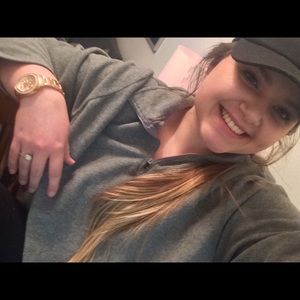 Meet your Posher, Paige