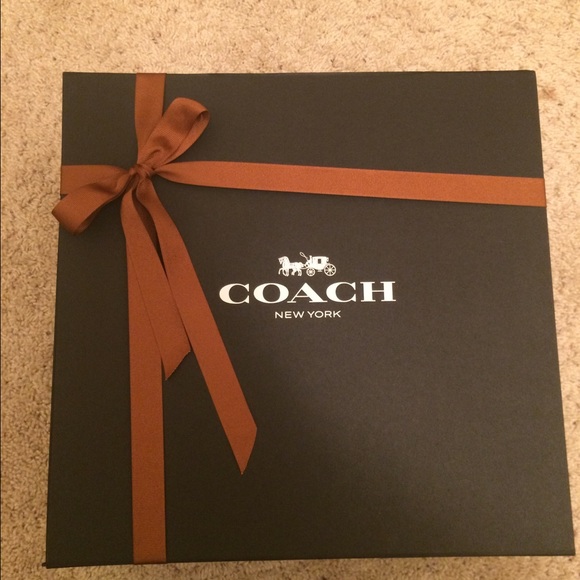Coach Gift Box (2016 Medium)