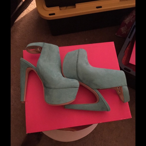 Winter mint platform sling backs shoes
