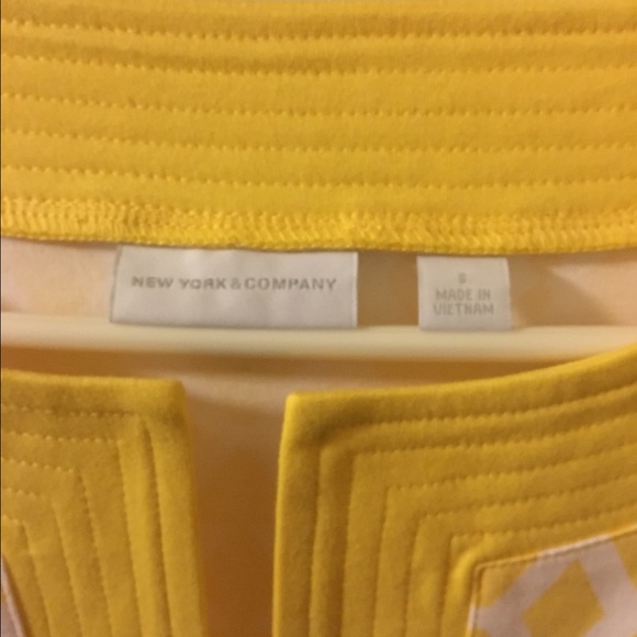 Yellow New York and Co dress - Picture 2 of 2