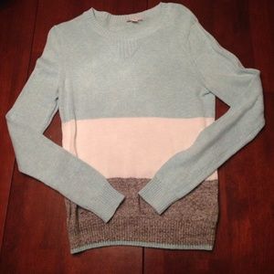Gap Size Small Colorblock Sweater