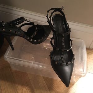 Valentino rock studs
