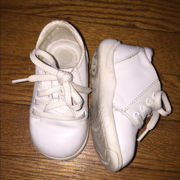 TKS white leather walkers size 4 - Picture 1 of 1
