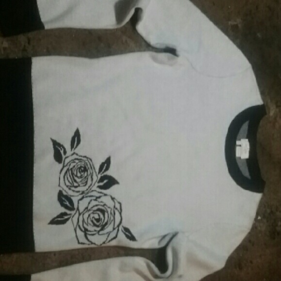 Kate Spade Pretty Sweater with a Floral Print