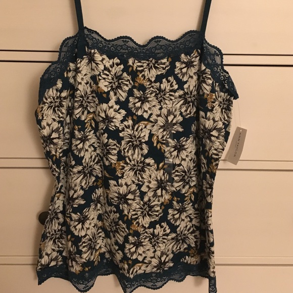 Flowered Teal/Green camisole - Picture 2 of 2