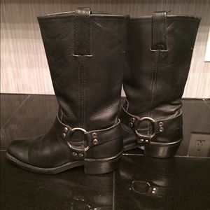 Frye Harness 12R Black Leather Boots size 6