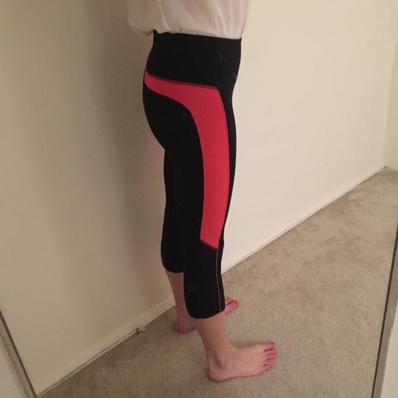Yoga Pants - Picture 3 of 3