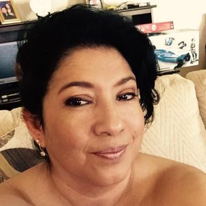 Meet your Posher, Lorena