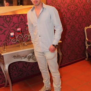 Meet your Posher, Sérgio