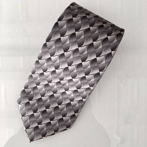 Via Europa Tie