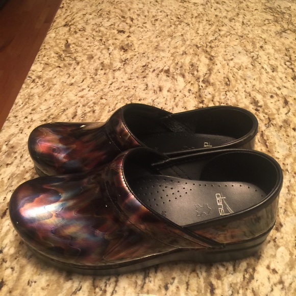 Dansko Clogs Sz 39