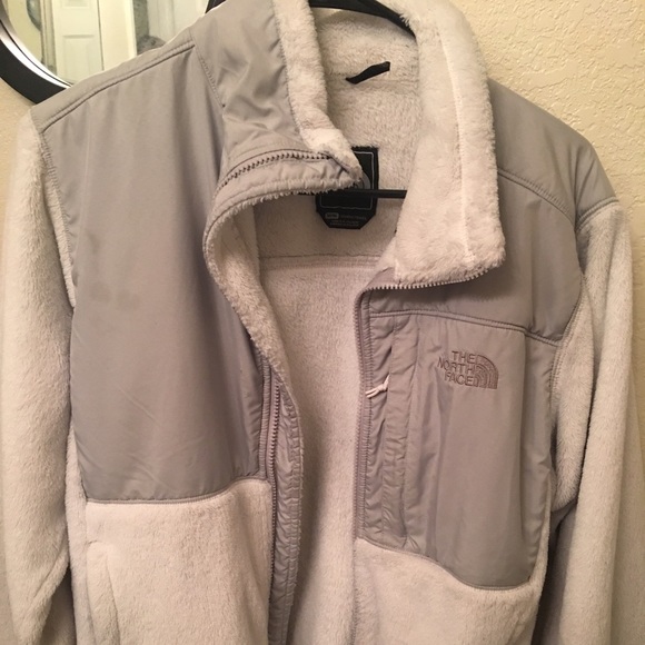 North Face Medium, ON SALE FOR ONE DAY ONLY