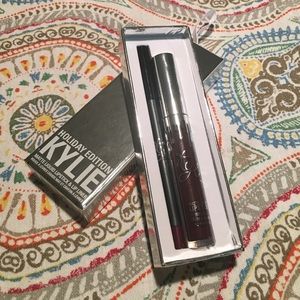 Kylie Cosmetics Matte Liquid Lipstick + Lip Liner