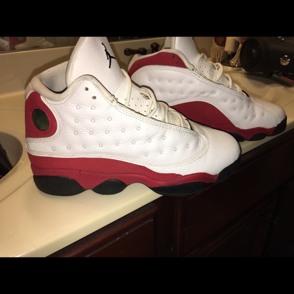Jordan 13 -Cherry OG