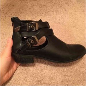 Strappy Black Buckled Boots