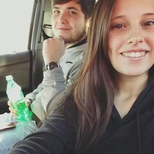 Meet your Posher, Abigail