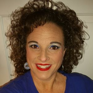 Meet your Posher, Lesley