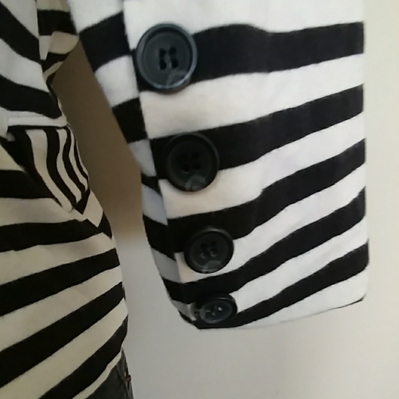 🔥MONTEAU🔥 STRIPE BLAZER - Picture 7 of 7