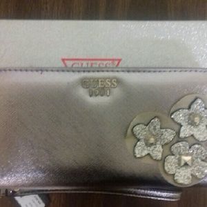 Guess wallet