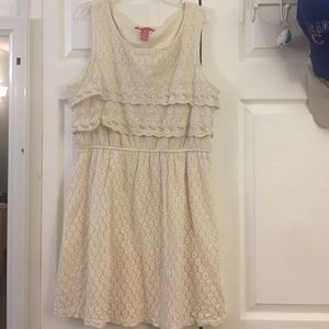 Cream Lace Dress XL
