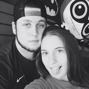 Meet your Posher, Victoria