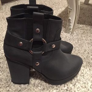 Topshop boots- like new!