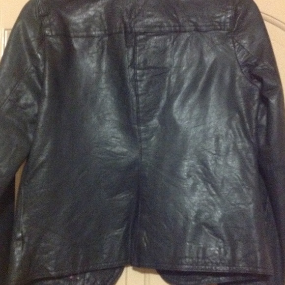 Black Jacket - Picture 2 of 4
