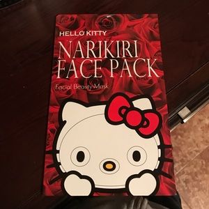 Hello kitty face mask