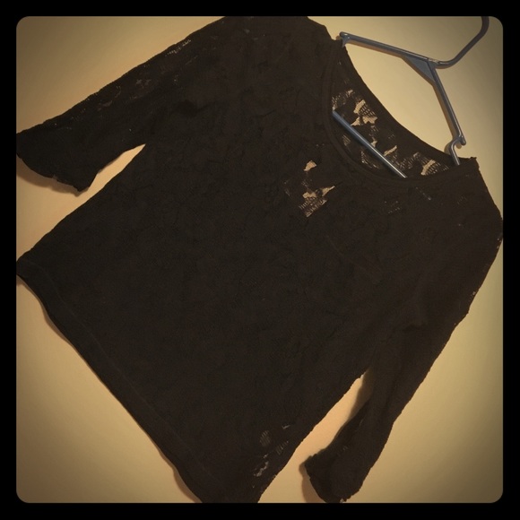 Hollister Lacie overlay top